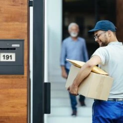 Relaxdays Briefkasten Mit Beleuchtung, Anthrazit, Stahl, 30,5x33,5x10cm, Zeitungsfach, Sichtfenster -Hause Gemischtwaren Geschäft 6e093e889fa7780e1216998e69a540b5d9f14caf briefkasten relaxdays mit beleuchtung anthrazit