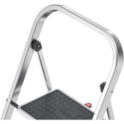 Hailo Klapptritt StandardLine K60, 4392-801, Aus Aluminium, Standhöhe 47cm, 2 Stufen, Silber -Hause Gemischtwaren Geschäft 8e7ef820638436a7dd2c6558ea1bfc25b6e7f3ce klapptritt hailo k60 4392 801 aus aluminium